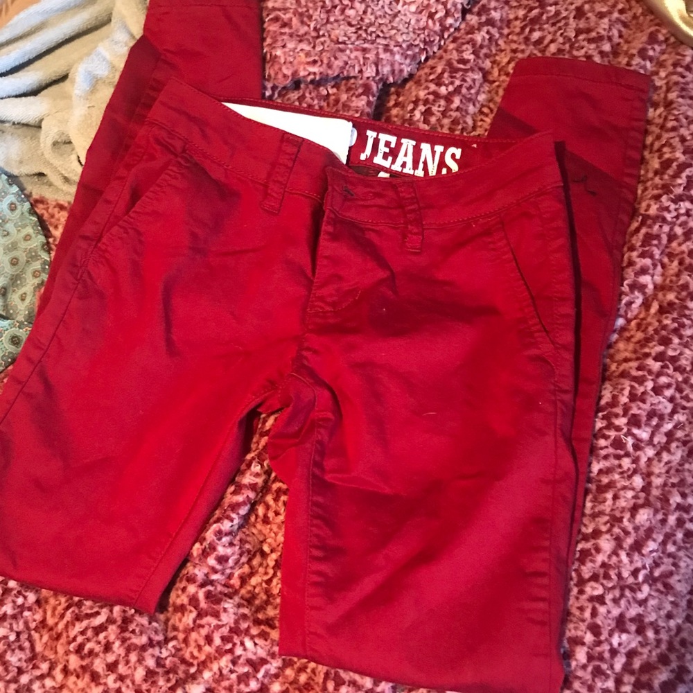 Red skinny jeans